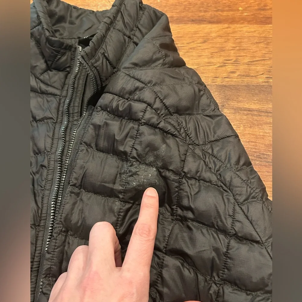 The North Face Thermoball Jacket Men’s M Black Quilted Puffer Jacket Full Zip